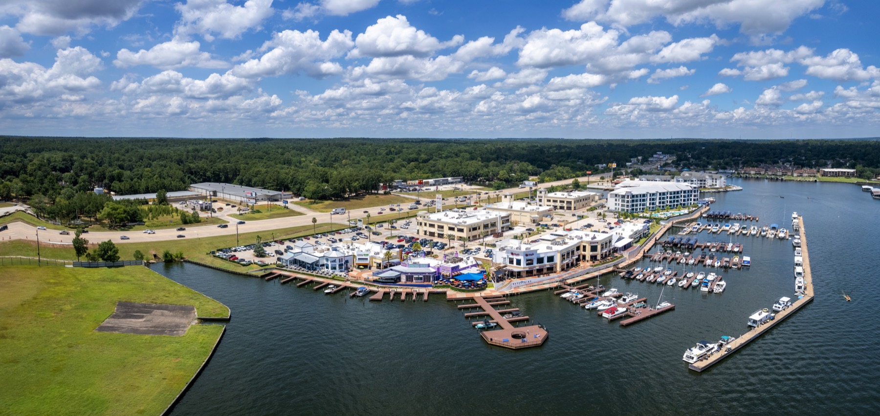 Tour Greens Houston synthetic putting green installation project in Conroe, Texas
