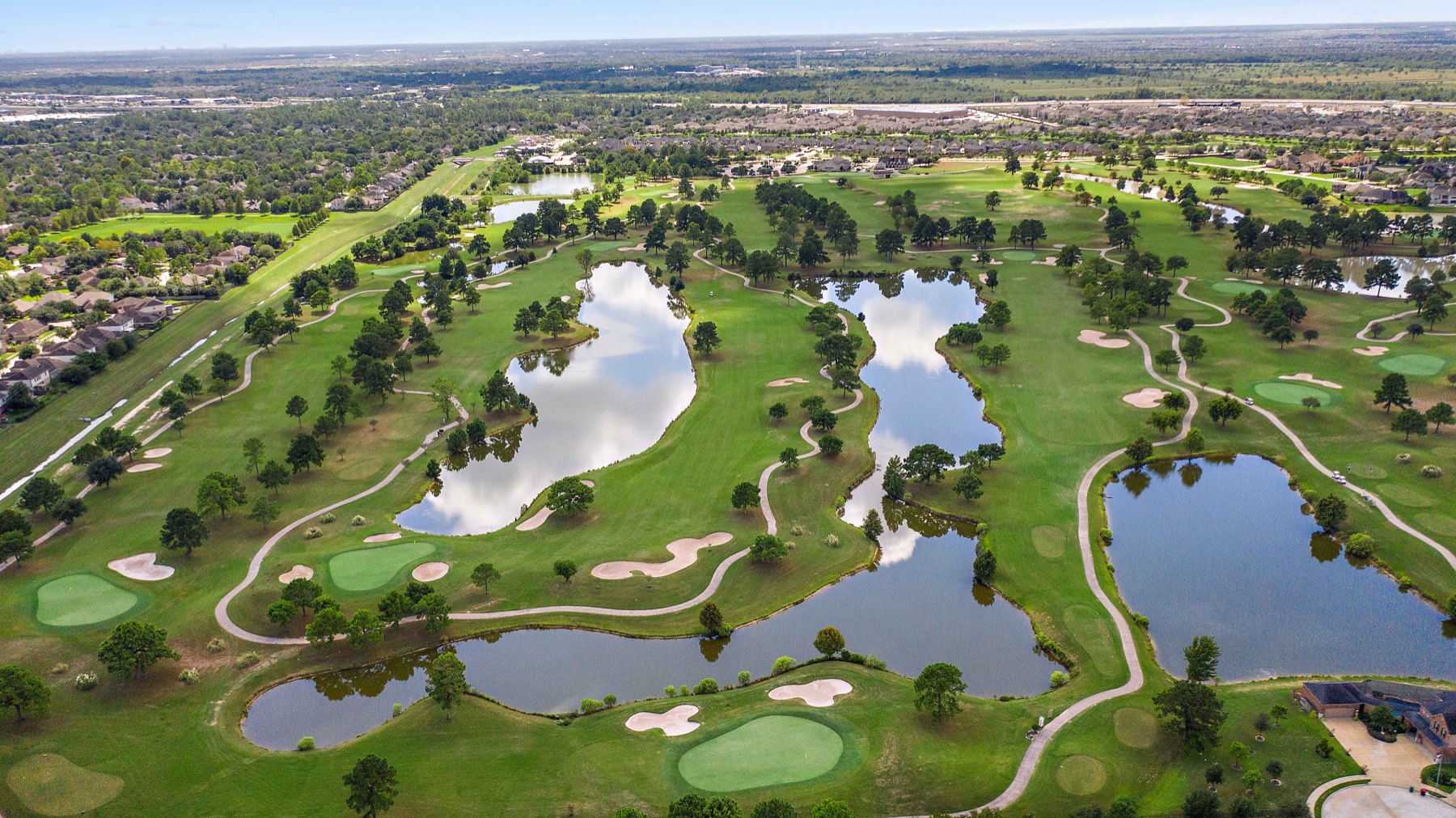 Tour Greens Houston synthetic putting green installation project in Cypress, Texas