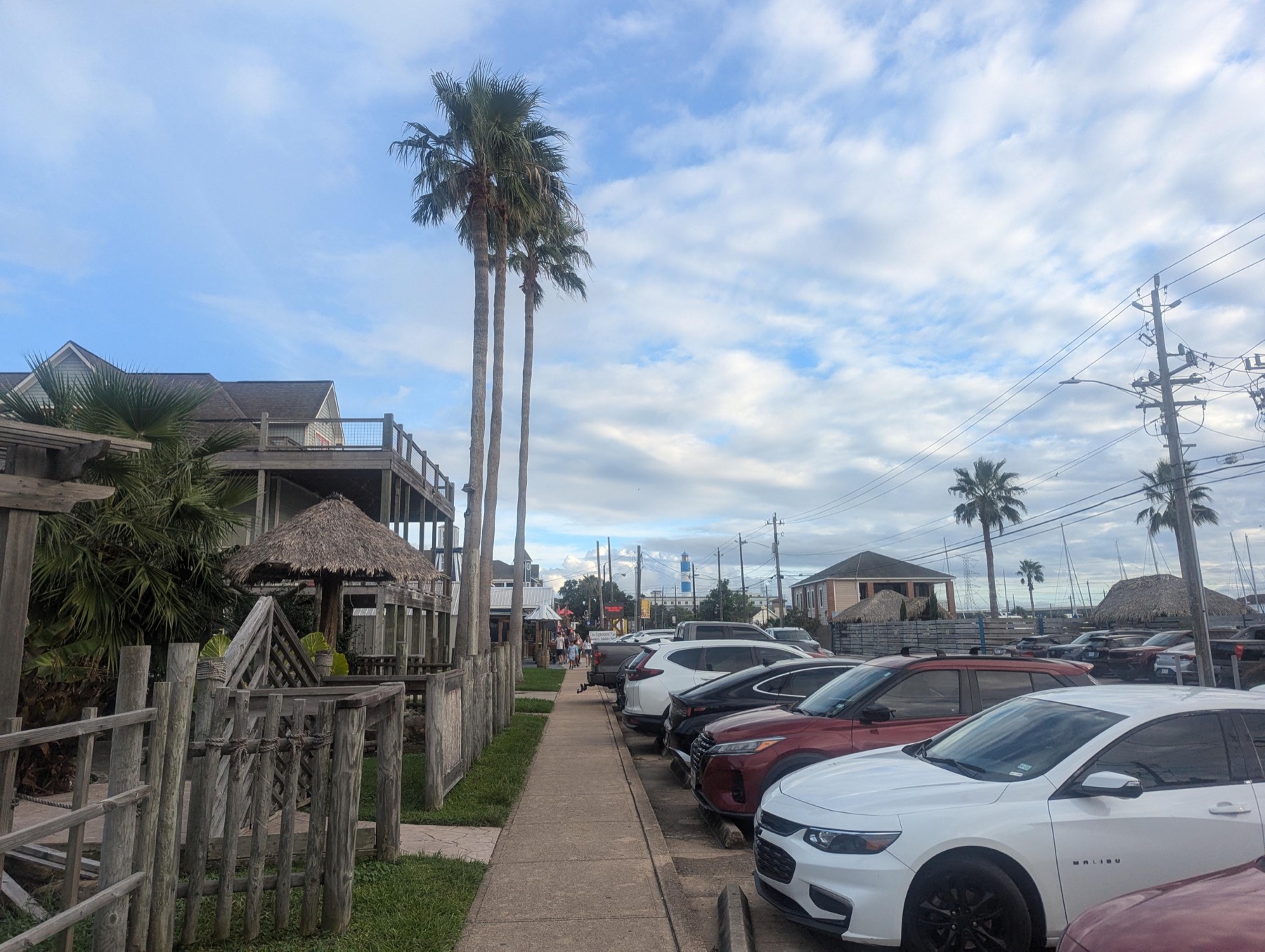 Tour Greens Houston synthetic putting green installation project in Kemah, Texas