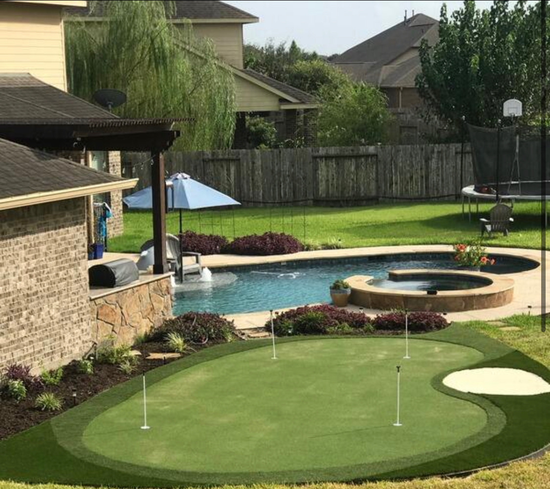 Tour Greens Houston synthetic putting green installation project