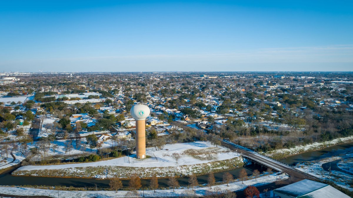 Tour Greens Houston game court installation project