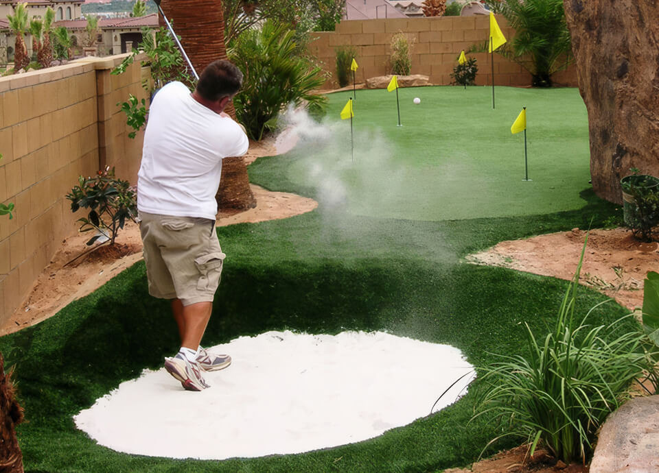 Synthetic Grass Putting Green with Real Sand Bunker
