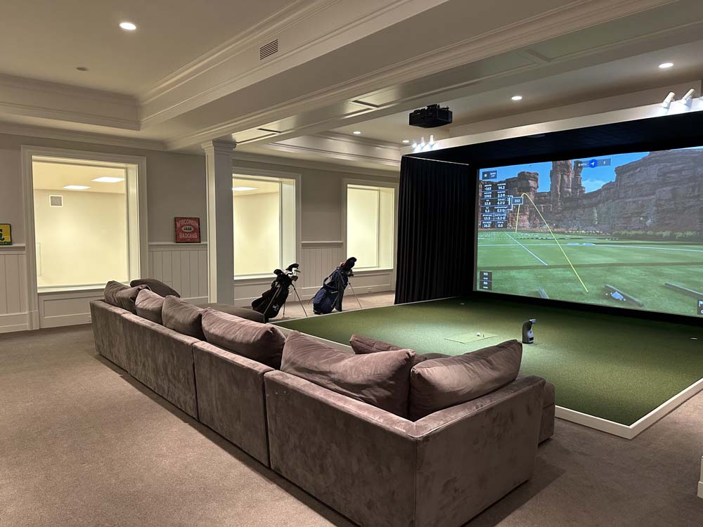 Houston golf simulator room layout with optimized screen placement and projector mounting